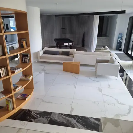 Apartament Sao Lucas Moderno Refugio No Com Piscina Funchal (Madeira)