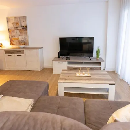 Sao Lucas Com Piscina E Parking No 丰沙尔