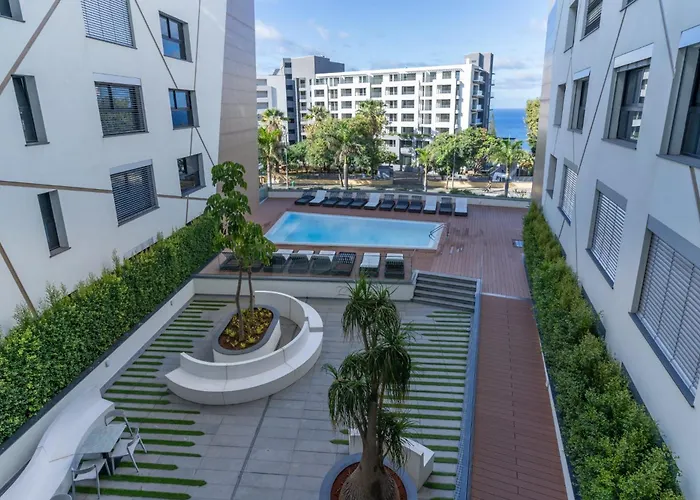 Sao Lucas Com Piscina E Parking No Appartamento