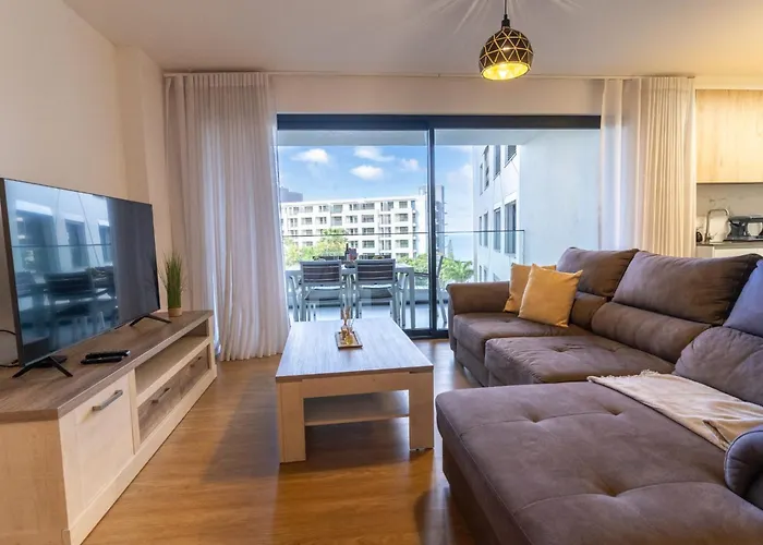 Appartamento Sao Lucas Com Piscina E Parking No *