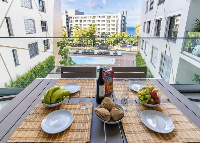 Sao Lucas Com Piscina E Parking No Appartamento