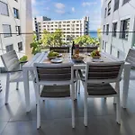 Sao Lucas Com Piscina E Parking No Διαμέρισμα Φουνκάλ